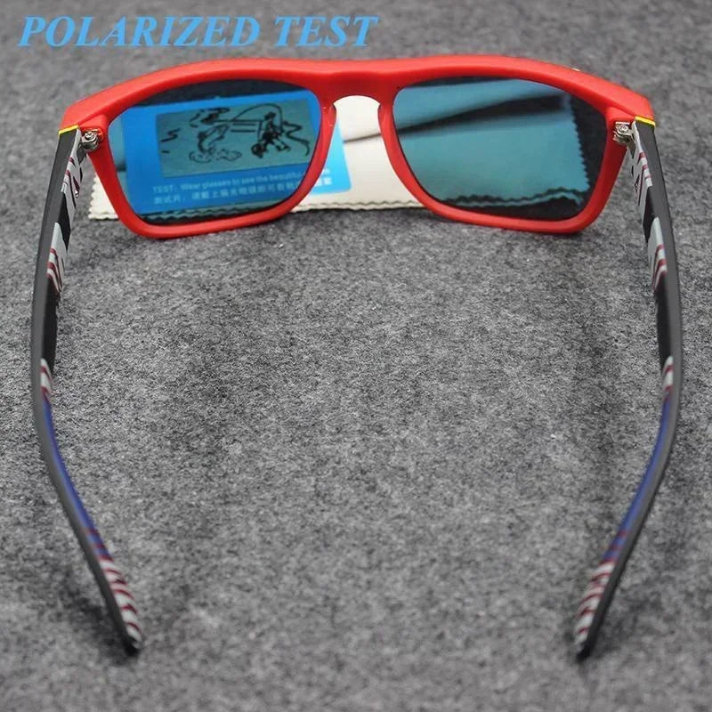 Óculos de sol polarizados Okuma UV400 oferecem proteção superior contra os raios ultravioleta, garantindo segurança ocular durante atividades ao ar livre. Seu design versátil os torna ideais para caça, pesca, condução e ciclismo, adaptando-se a diver